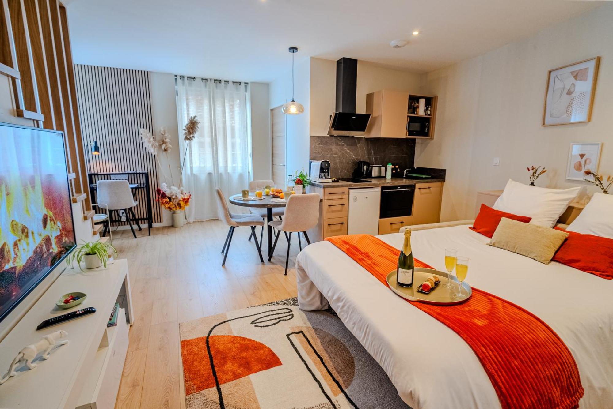 דירות בסאנקון Au Duplex D'Or Centre Historique מראה חיצוני תמונה