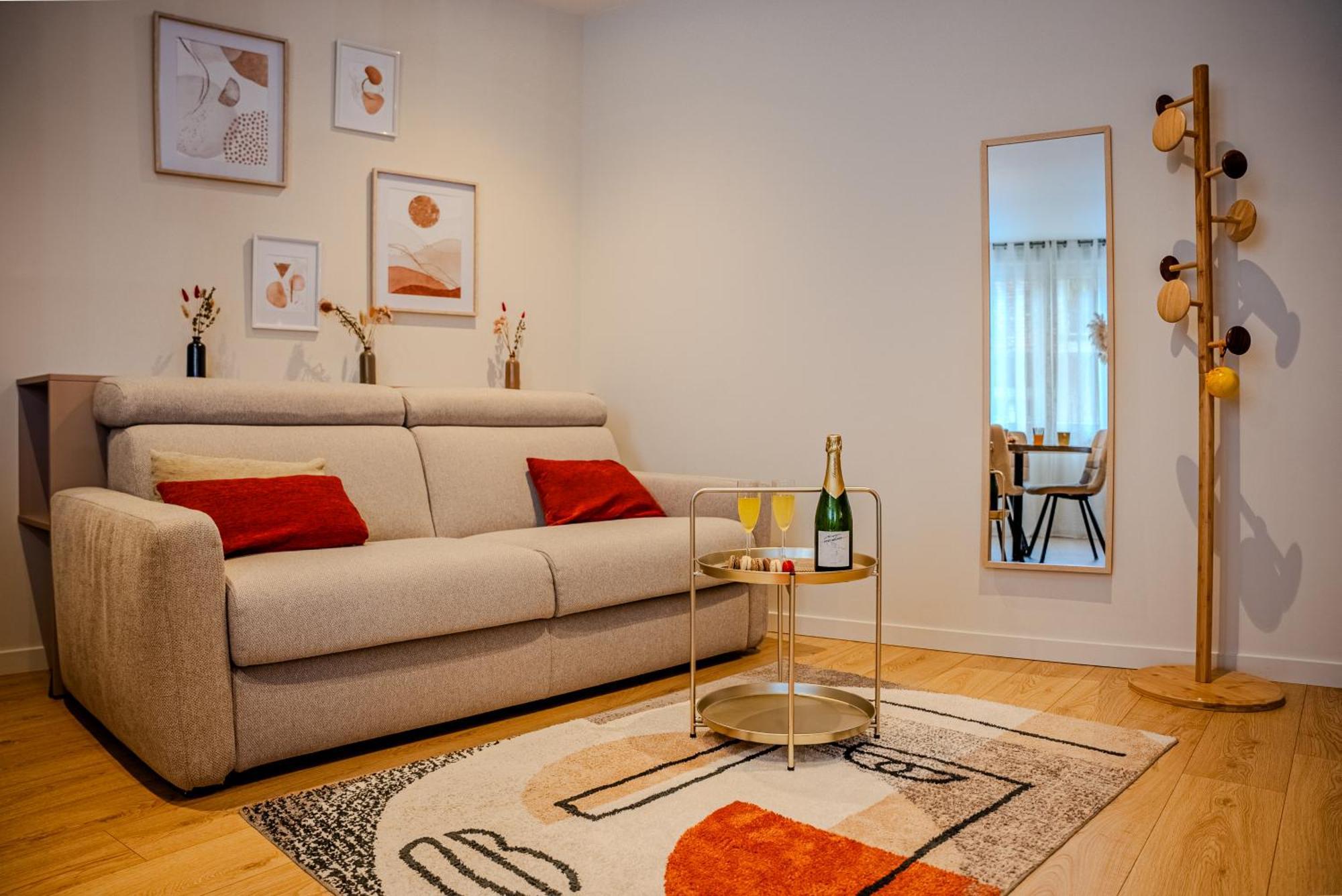 דירות בסאנקון Au Duplex D'Or Centre Historique מראה חיצוני תמונה